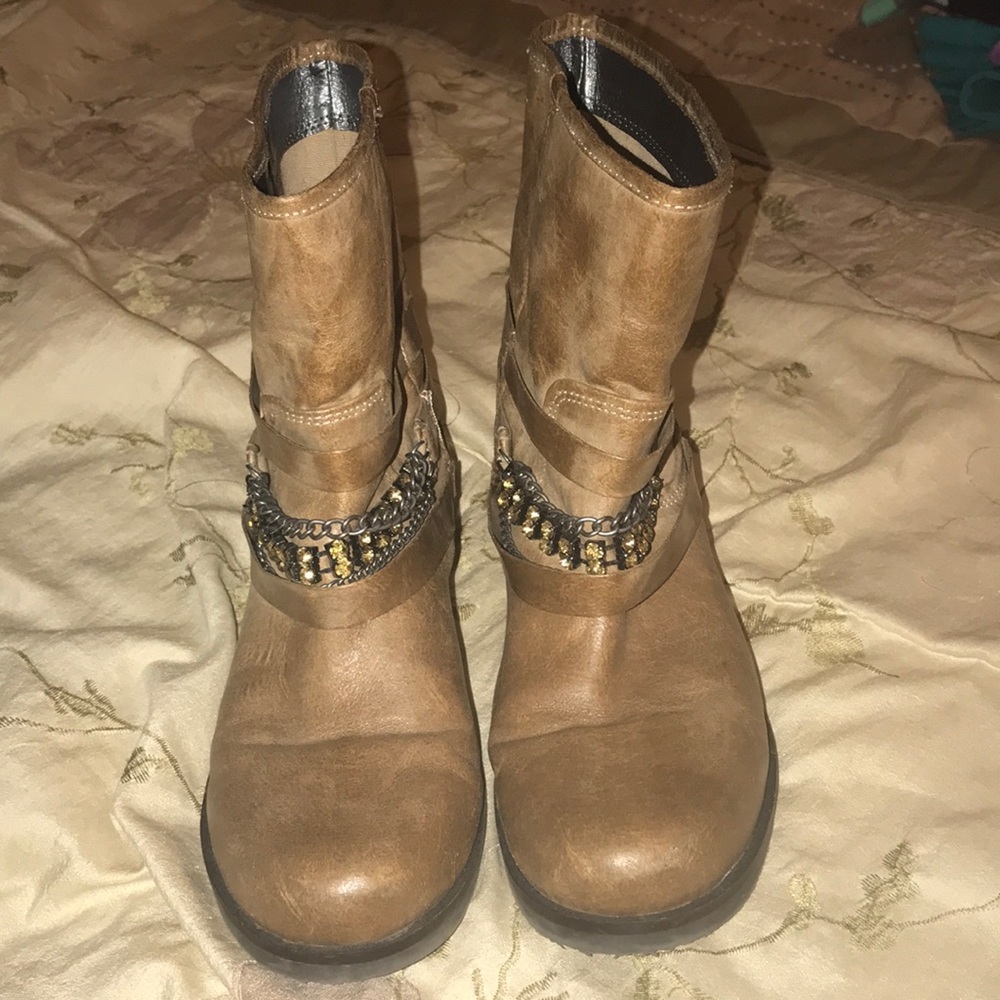 Bejeweled combats boots. Size 7.5